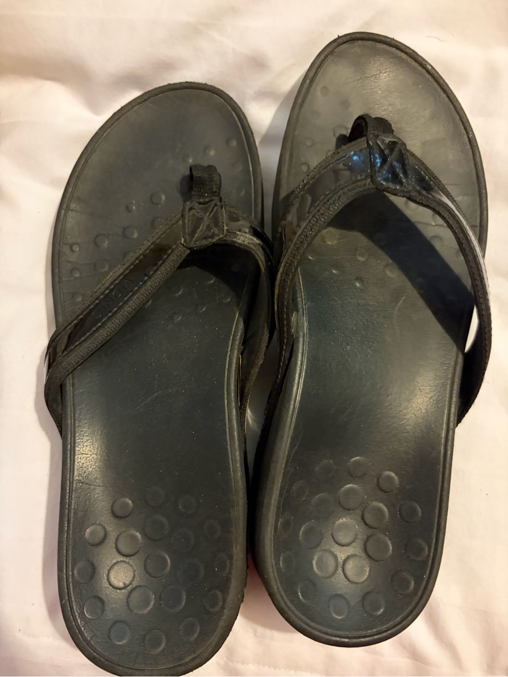 Vionic Black Women's Thong Sandals